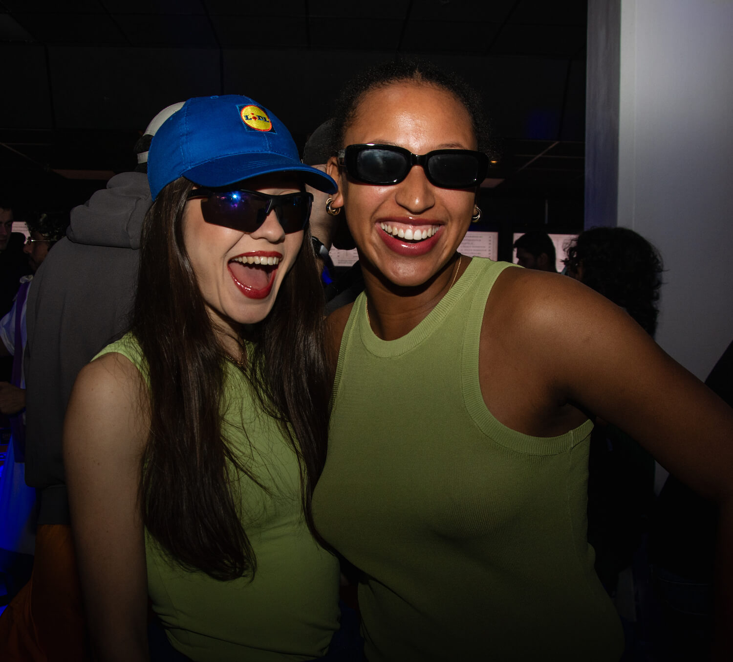 Girls with sunglasses - Akademien Nightclub